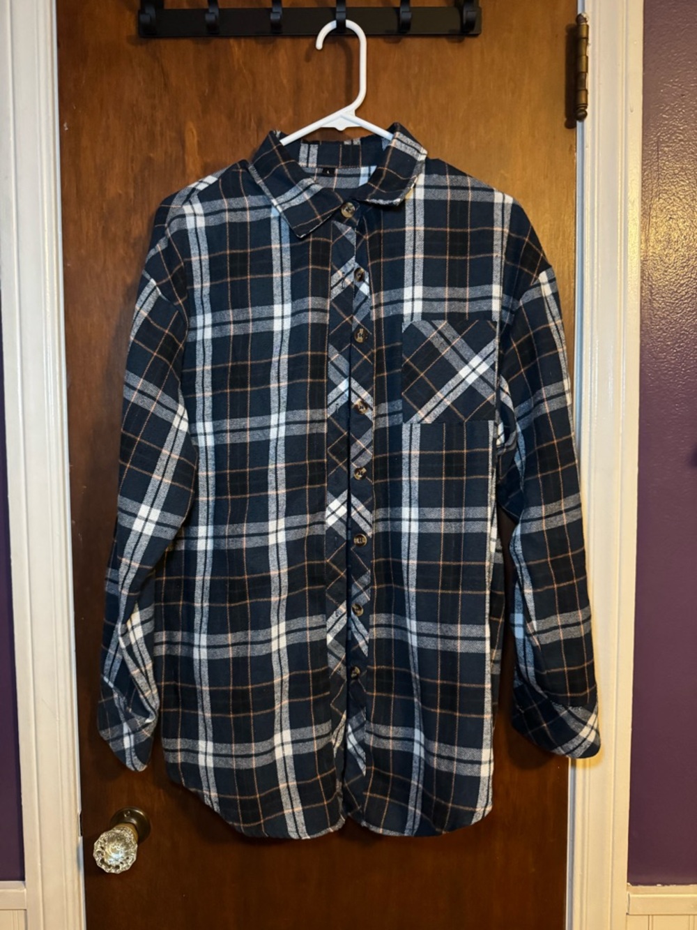 Women’s Oversized Navy Plaid Button-Up Shirt - Classic Flannel